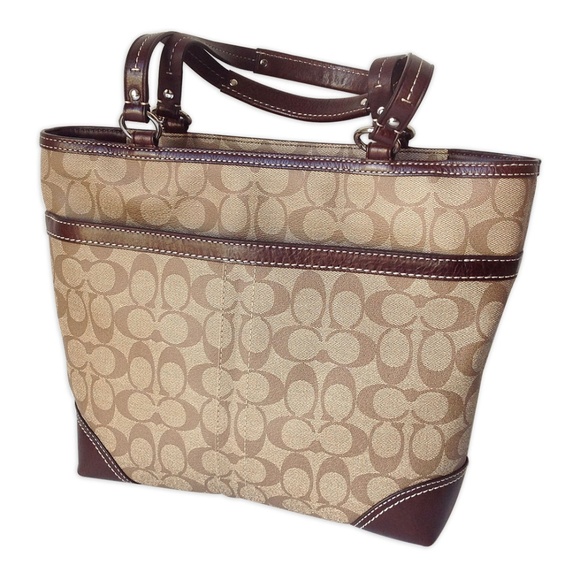 Coach Shoulder Bag - Authentic - Brand New - Picture 3 of 14